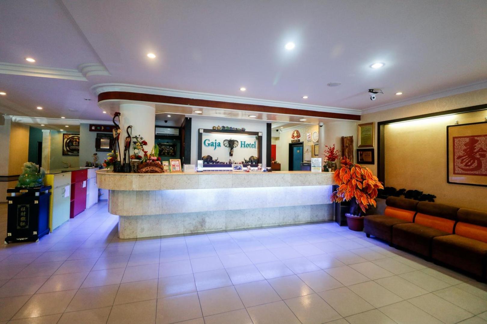 Reddoorz Plus @ Jalan Dr Sutomo Pekanbaru Extérieur photo