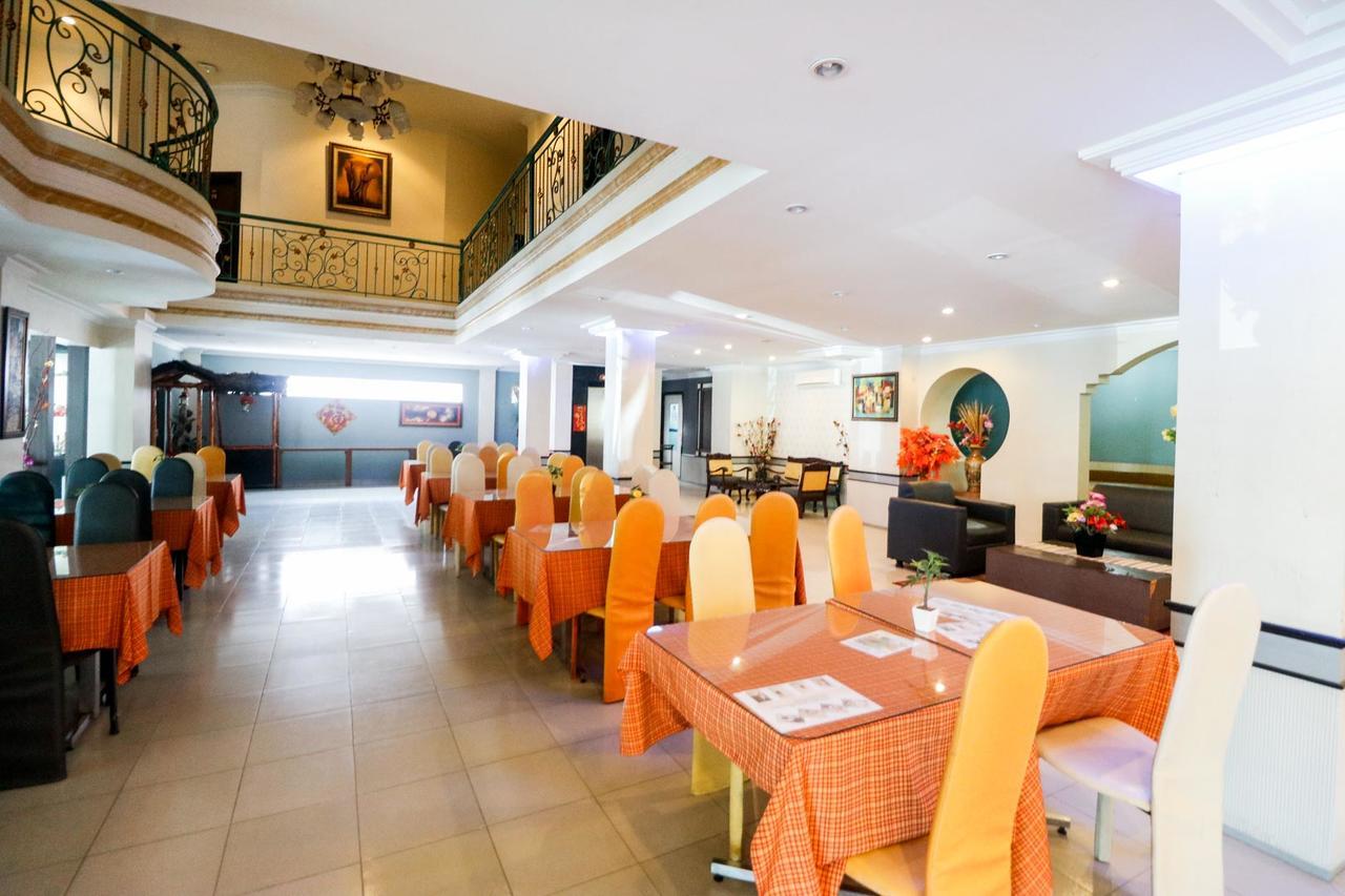 Reddoorz Plus @ Jalan Dr Sutomo Pekanbaru Extérieur photo