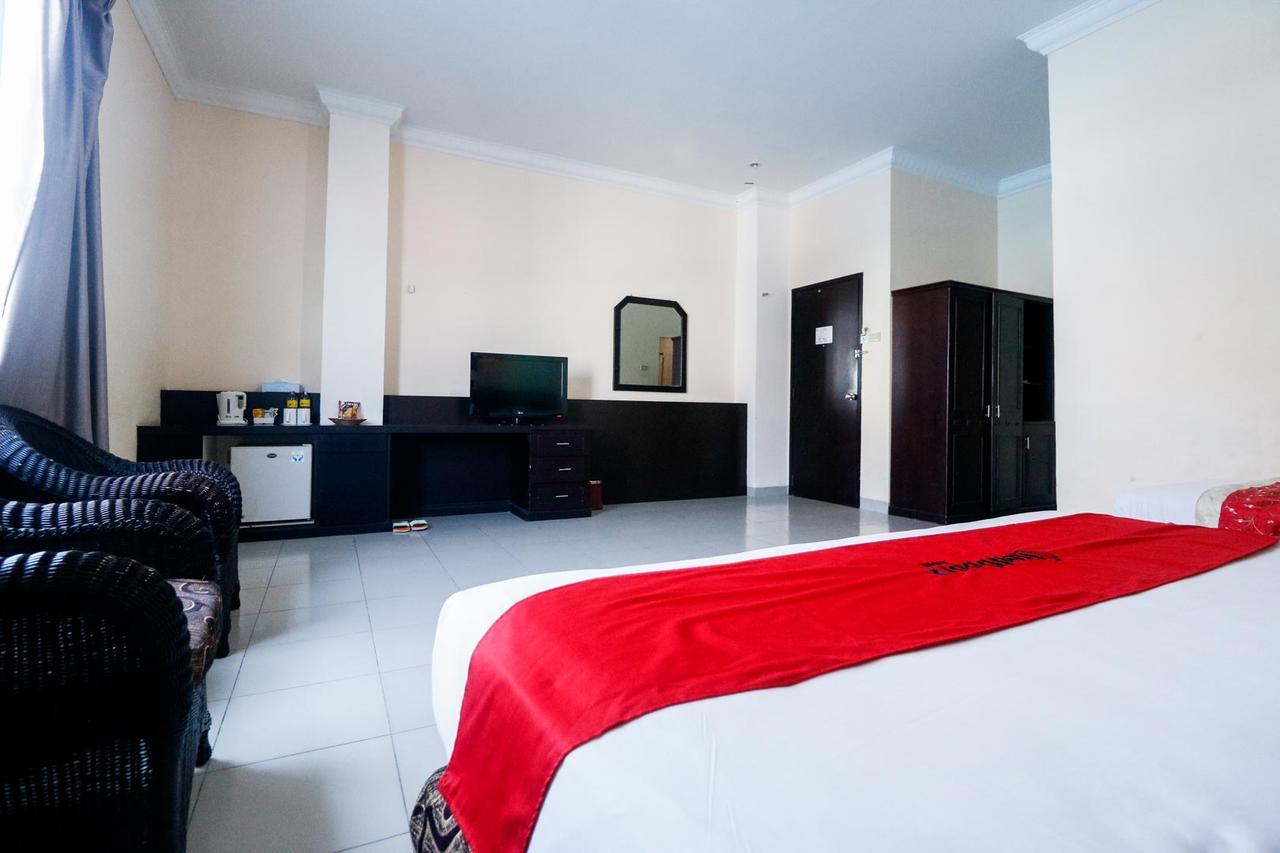 Reddoorz Plus @ Jalan Dr Sutomo Pekanbaru Extérieur photo